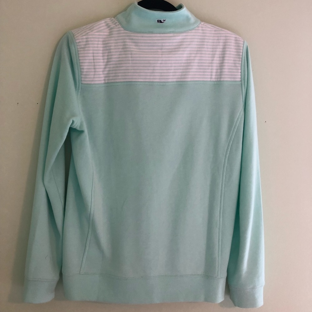vineyard vines pullover - Picture 3 of 5